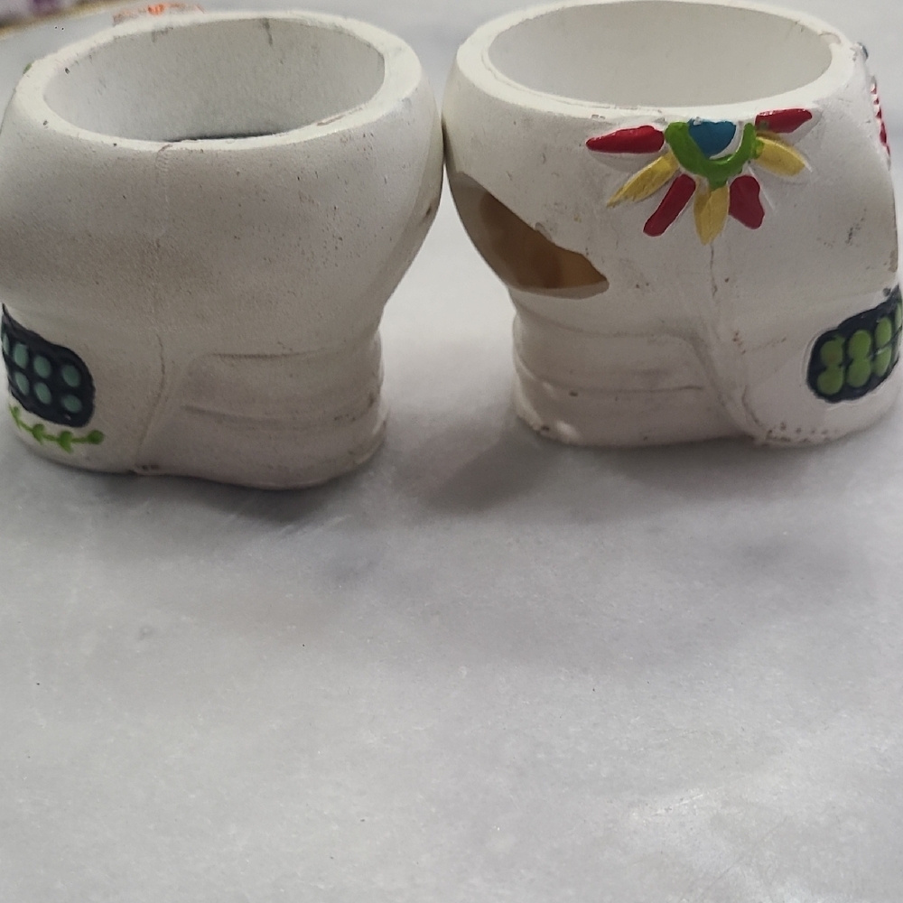 Williams Sonoma Vibrant Skull Candle Holders - Picture 3 of 6